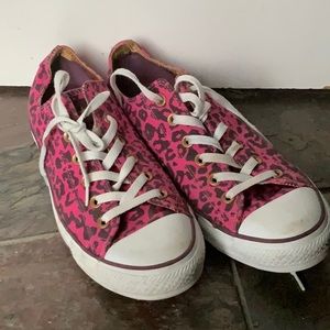 Rare Pink leopard skin converse!